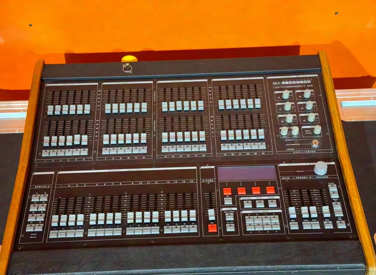 Console d’éclairage MA Lighting LIGHTCOMMANDER II 24/6