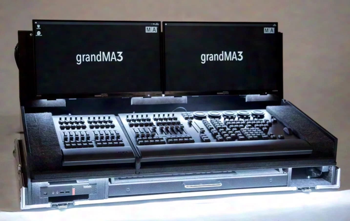 MA Lighting grandMA3 onPC Solution