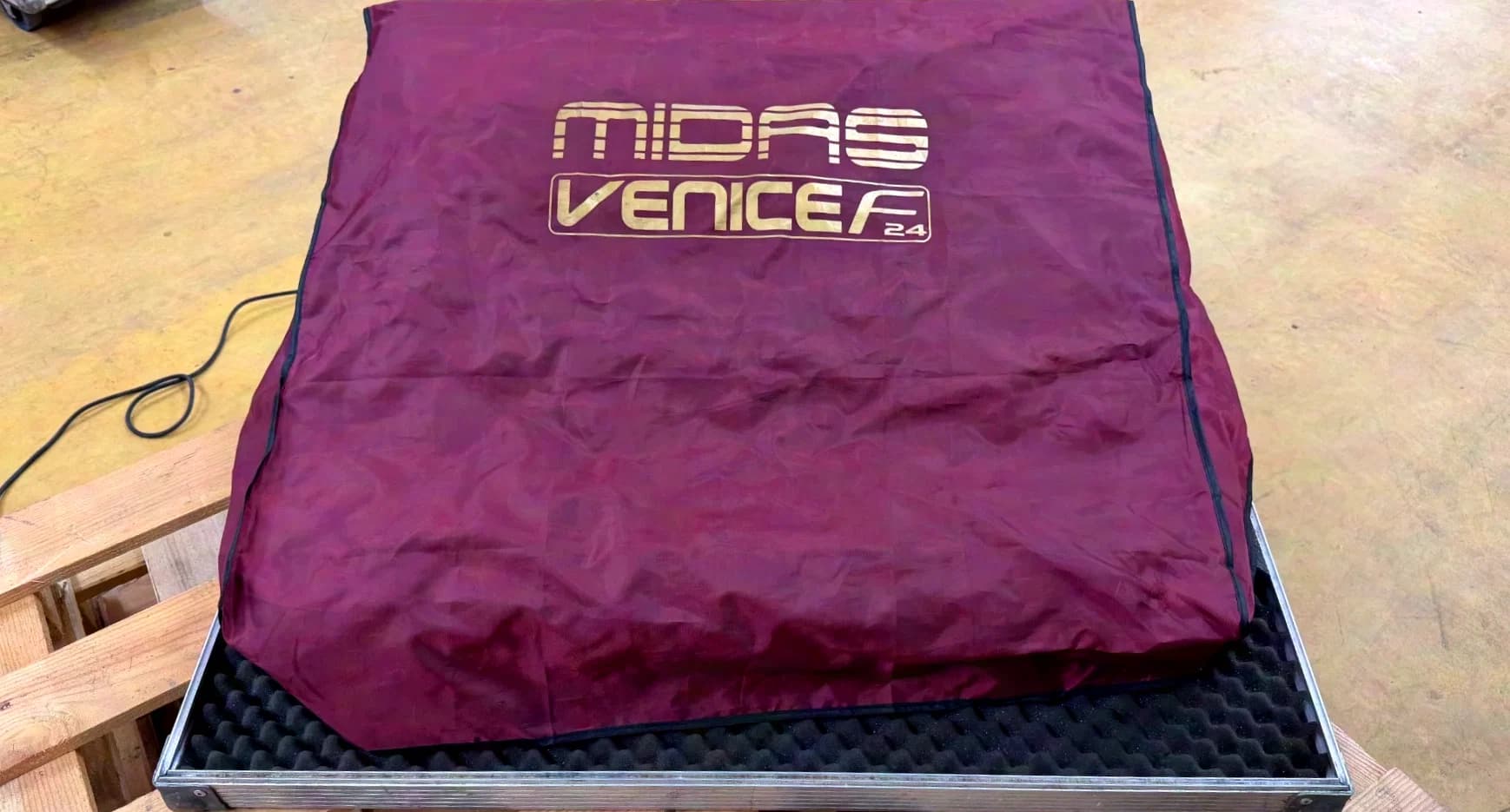 MIDAS Venice F24