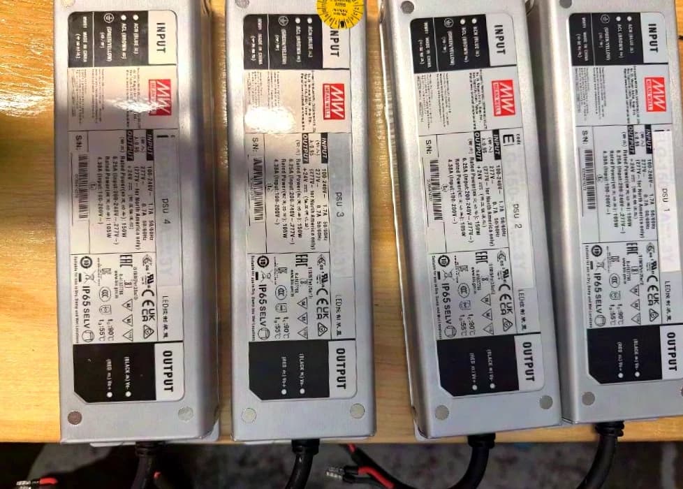 Alimentation LED MeanWell ELG-150