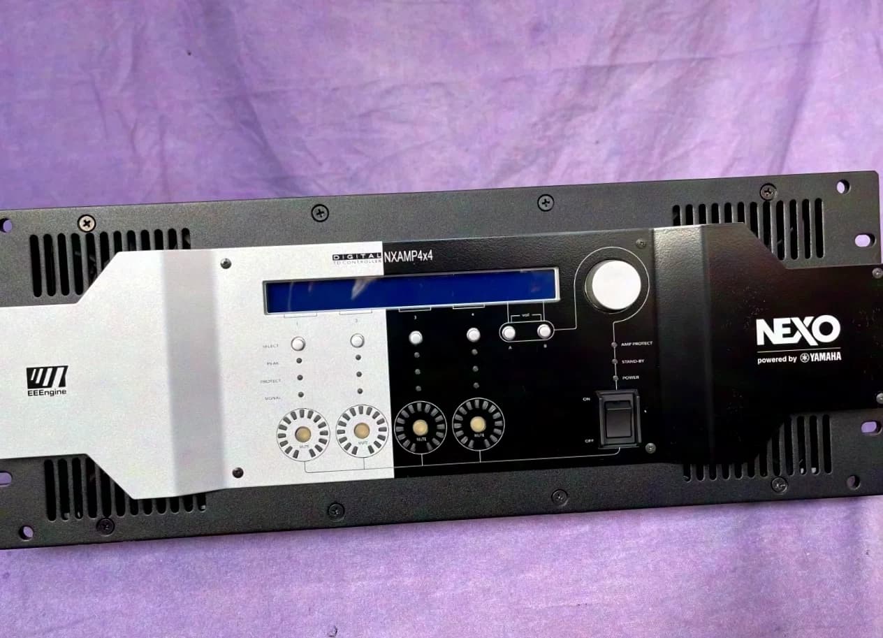 NEXO (MY2022/23) NXAMP4x4C2 : Neuf dans son emballage d’origine non ouvert