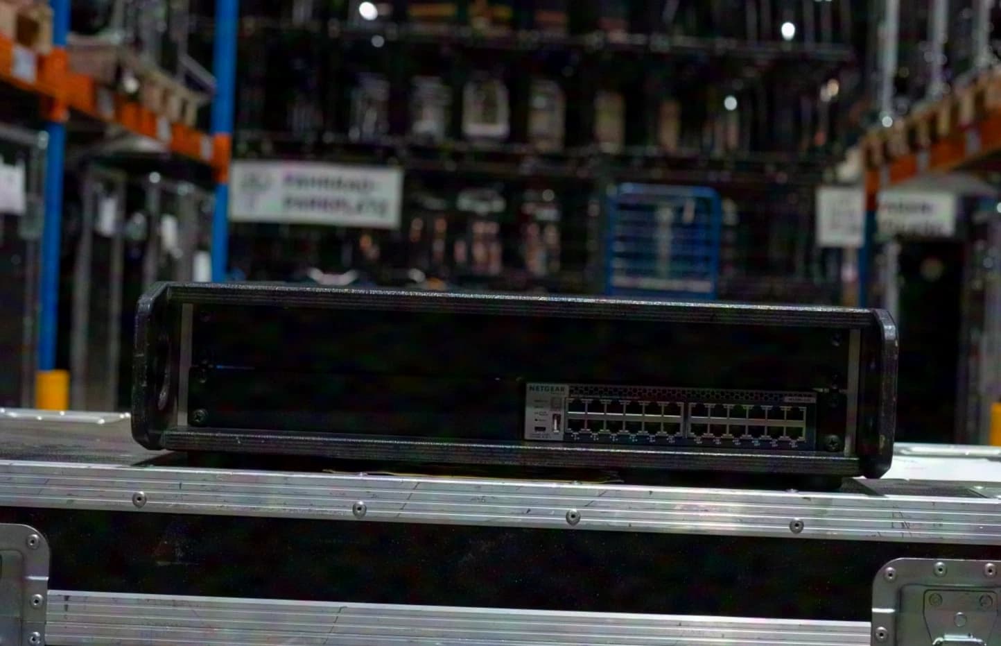 Netgear Pro Safe M4300-24x10G and 4xSFP+ (shared)
