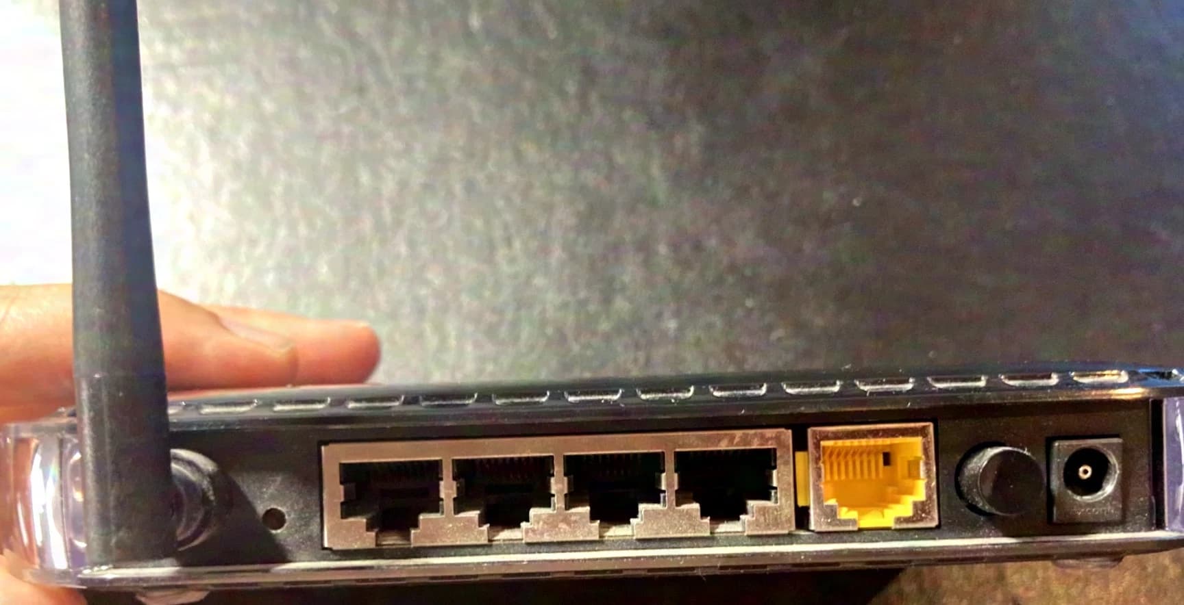 Netgear WN1000 N150 Routeur Wi-Fi