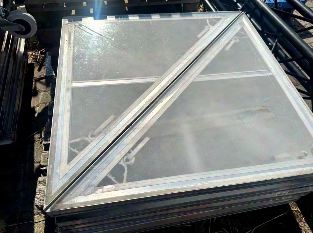 Nivtec Plexiglas Decks 1x1m triangulaire