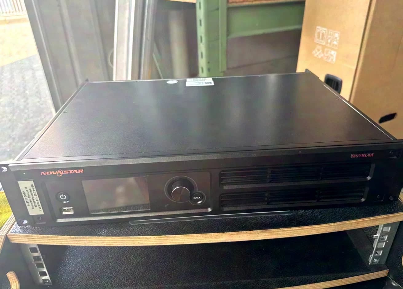 Novastar MCTRL4K LED Display Controller