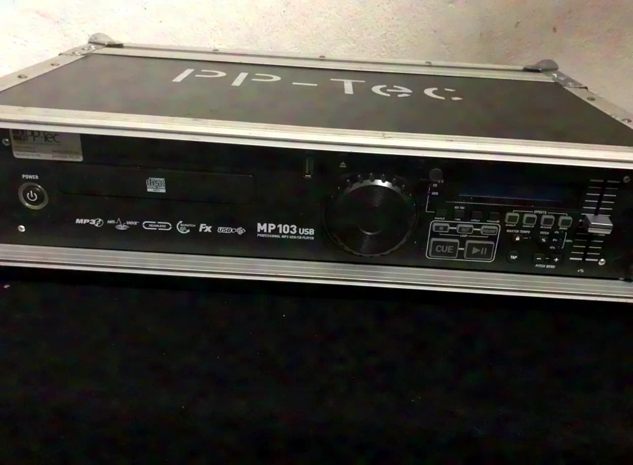 Numark MP103