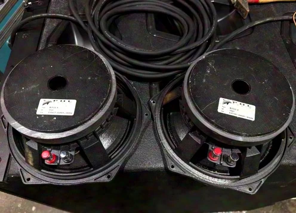 PHL B2525-4,HK Audio CDR-210F,CDR-210 Sub, Haut-parleurs 4 disponibles