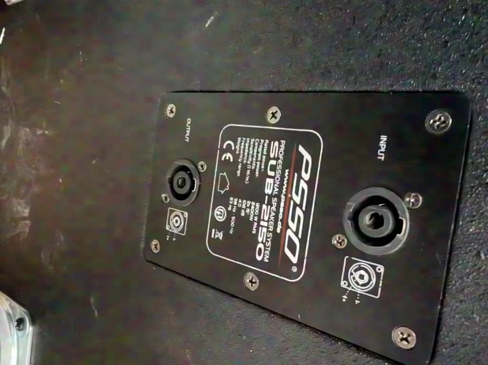 Subwoofers PSSO et enceintes top PSE Sub-2150 / A112