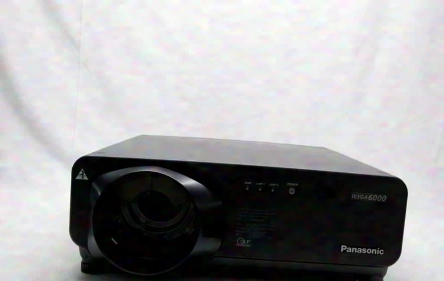 Panasonic | PT-DW7000 EK | Projecteur DLP 6000ANSI Lumens