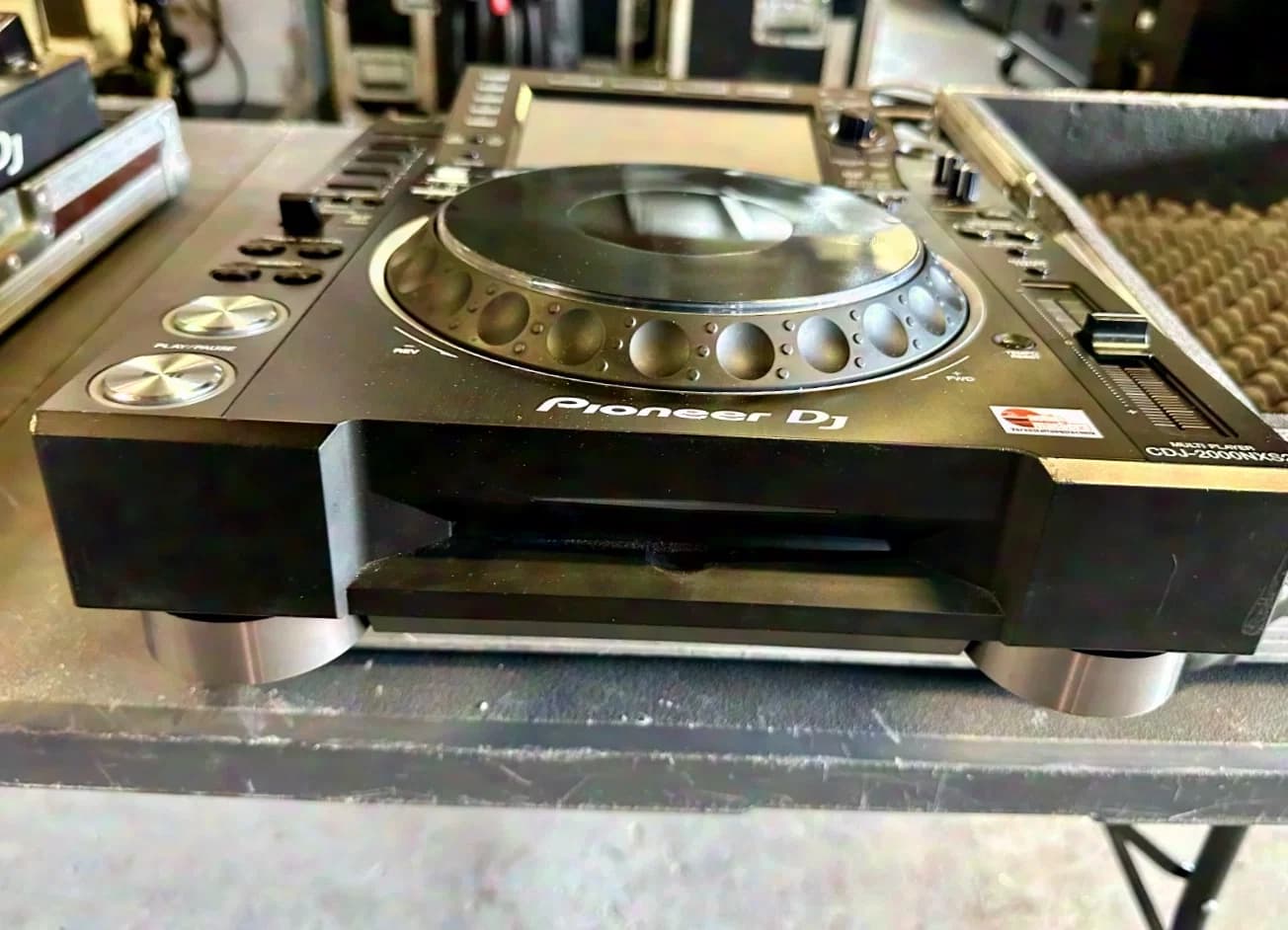 Pioneer CDJ2000 NXS2 CD Player Nexus 2
