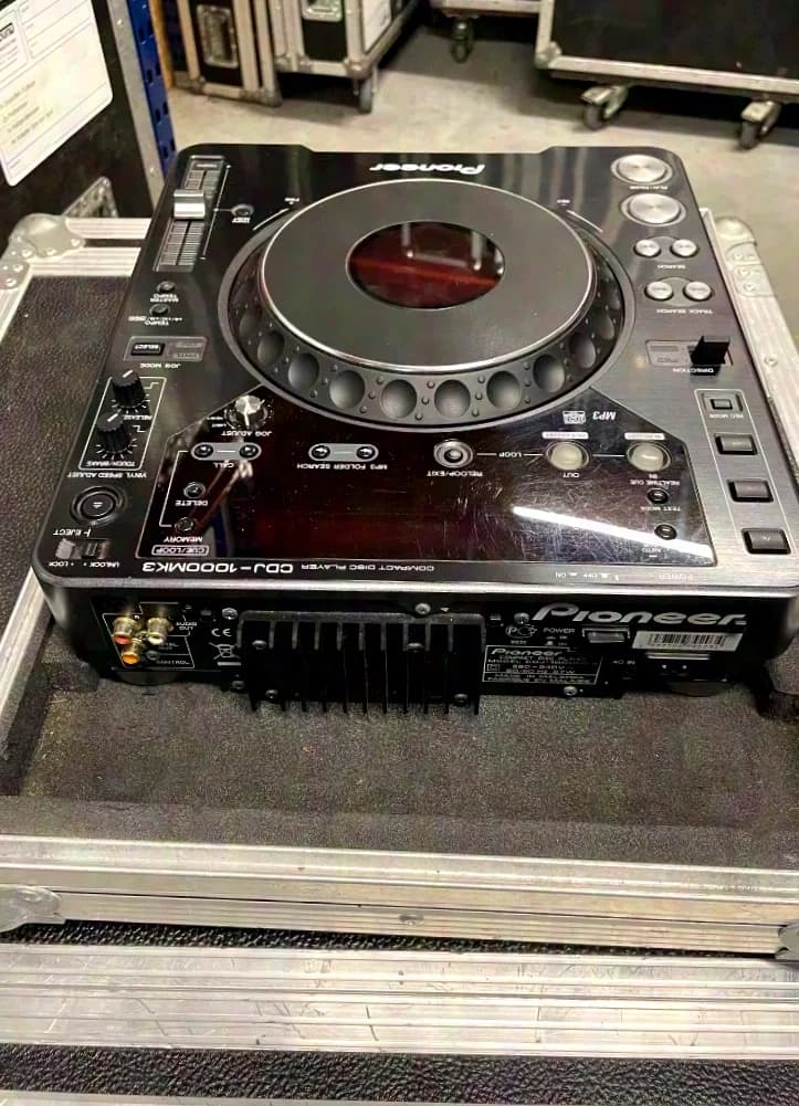 Pioneer CDJ 1000MK3 en flight-case - Lot de 2