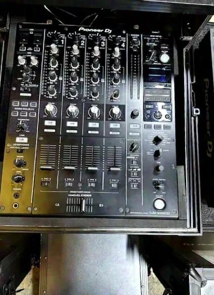 Pioneer Nexus 2000 PIONEER CDJ-2000 NEXUS 2 CD/MP3 Player