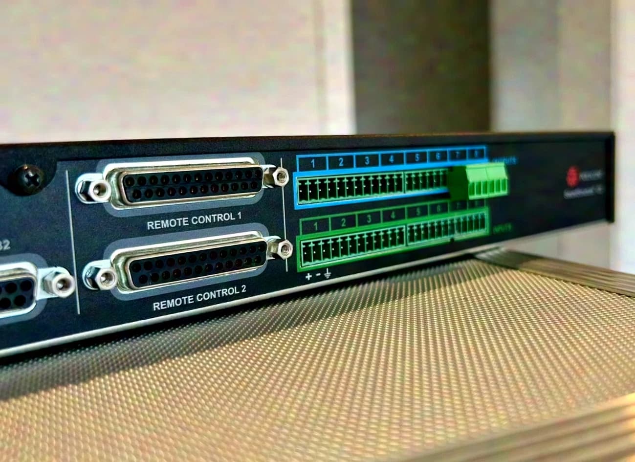 Polycom SoundStructure C8