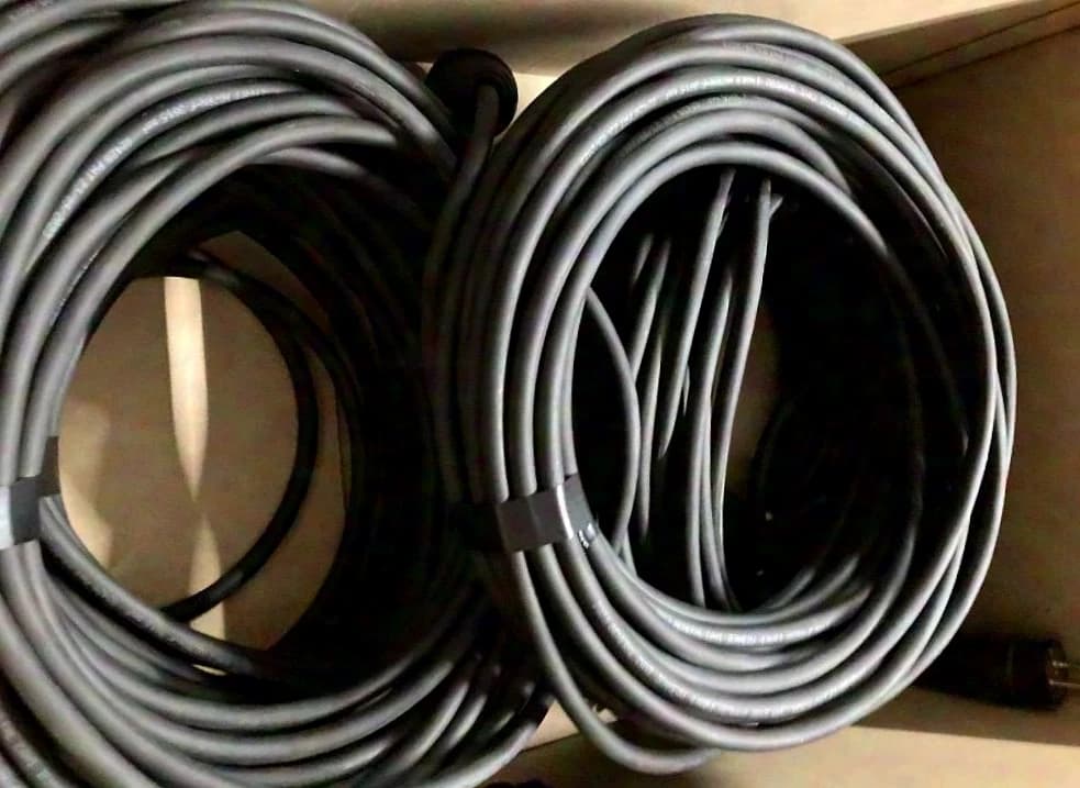 Lot de câbles Schuko 40 pièces 20m H07RN-F 3g1,5