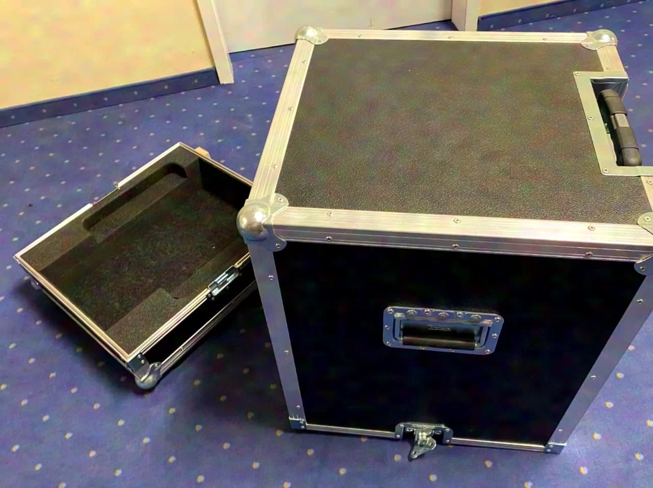 ProCase caisse à capot avec poignée et roulettes (trolley)