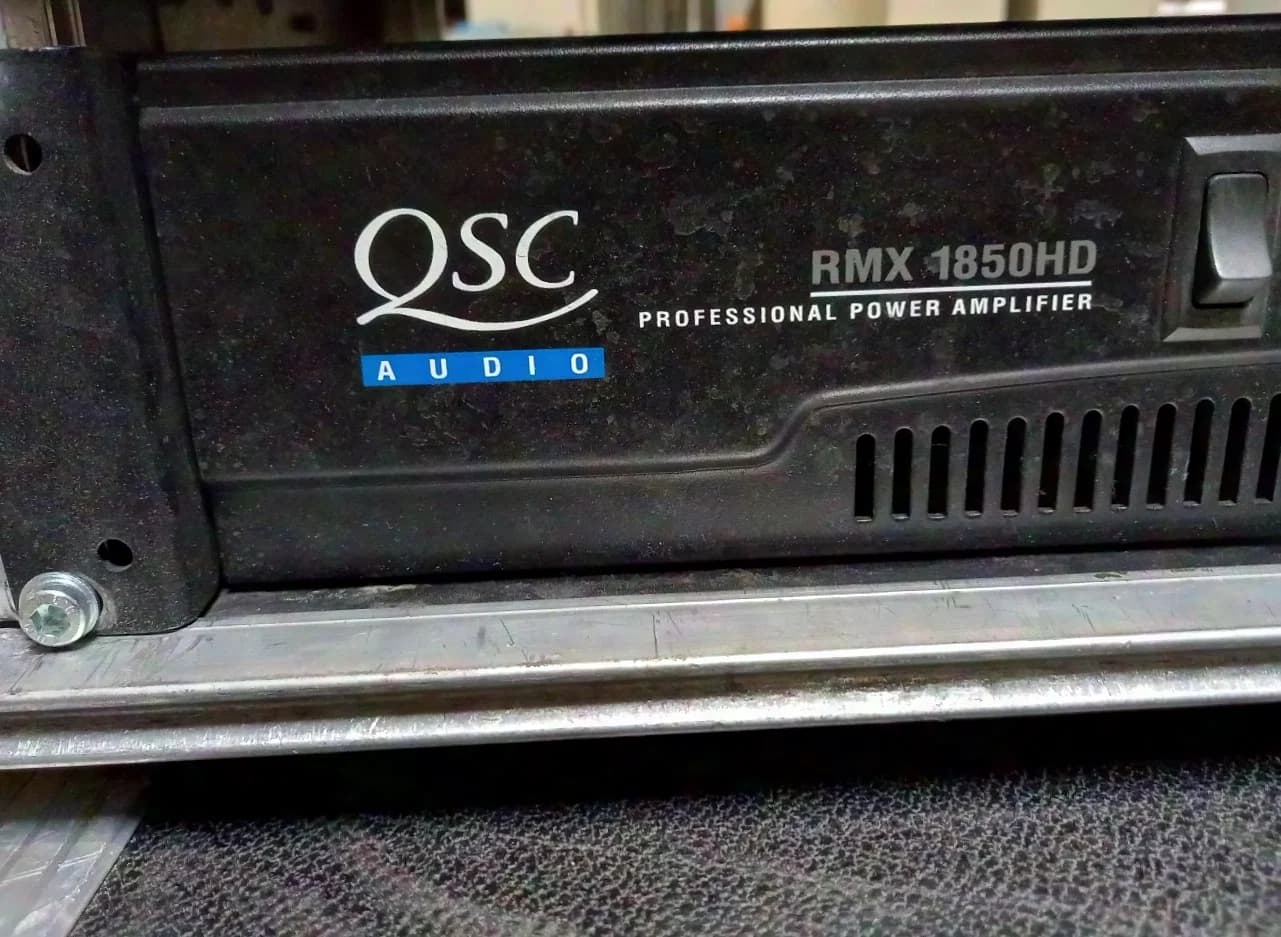 QSC RMX 1850 HD