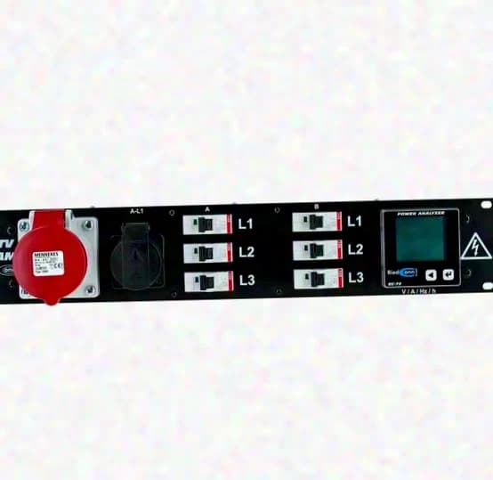 Riedconn Riedconn Power Distributor STV16-PAM 150 Répartiteur de puissance