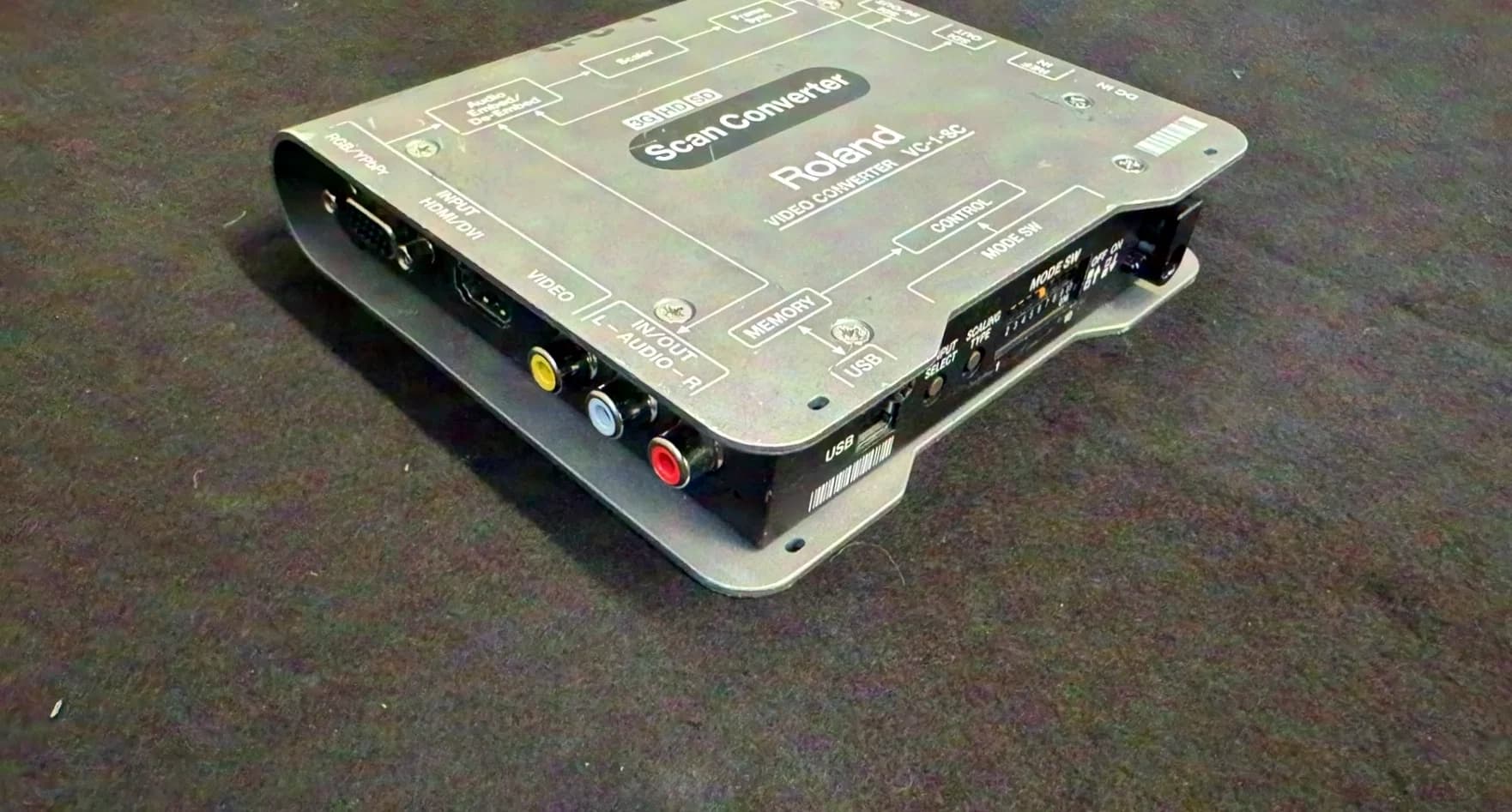 Roland VC1 SC Video Converter Scaler