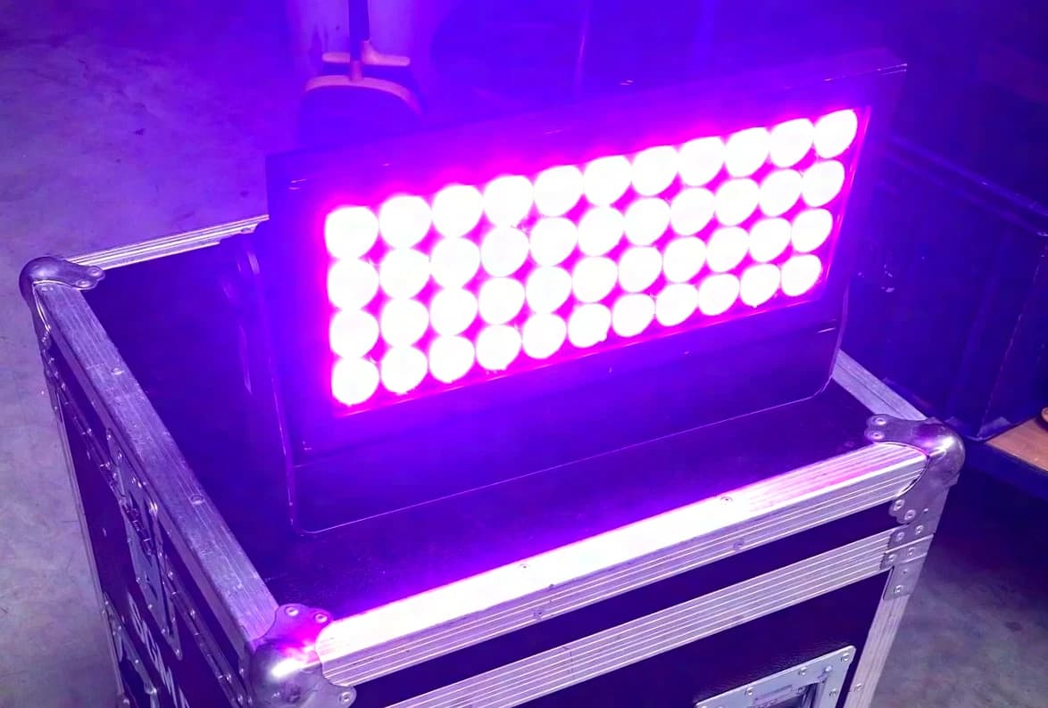 SGM P5 LED-Fluter / Projecteur / Bon état