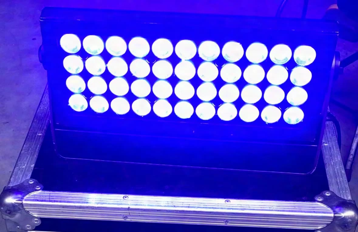 SGM P5 LED-Fluter / Projecteur / Bon état