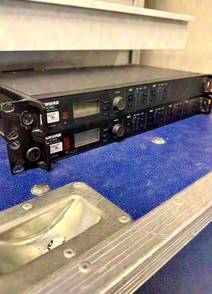 SHURE ULXD4D et ULXD4Q + ULXD1 + ULXD2