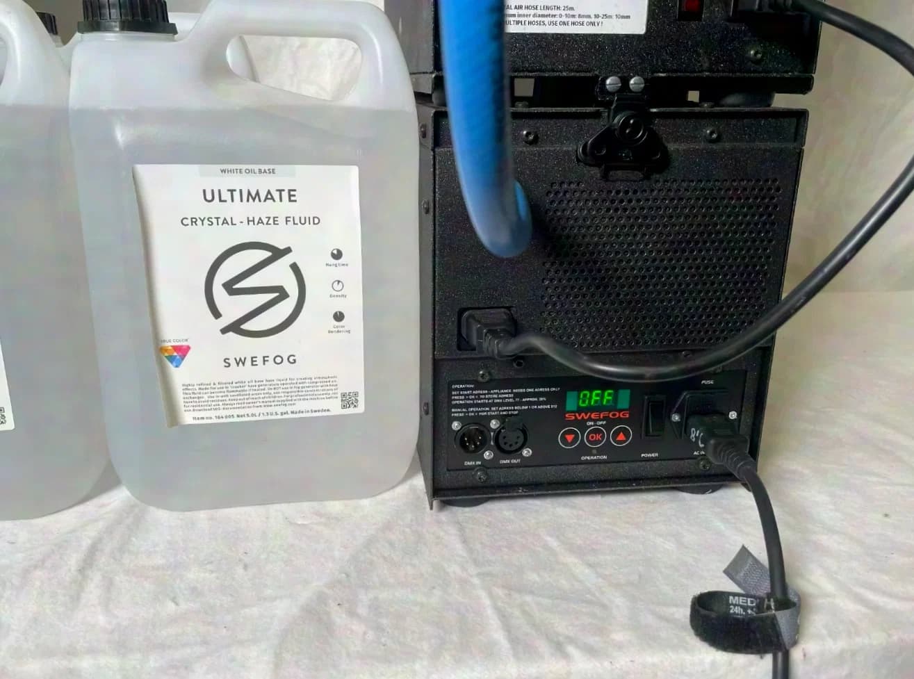 Générateur de haze DMX SWEFOG Ultimate 3000 avec compresseur