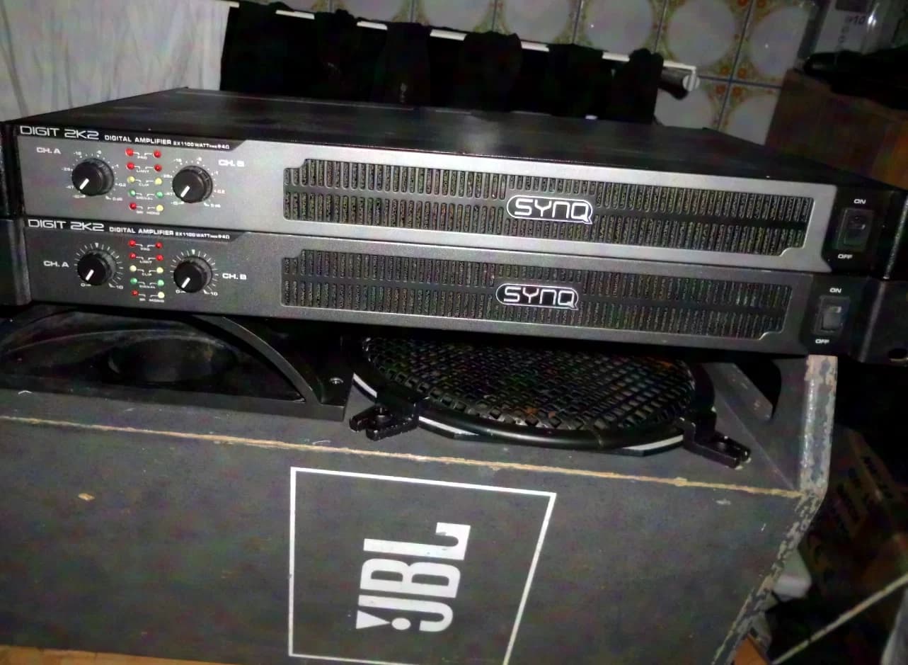 Amplificateur de puissance SYNQ 2K2
