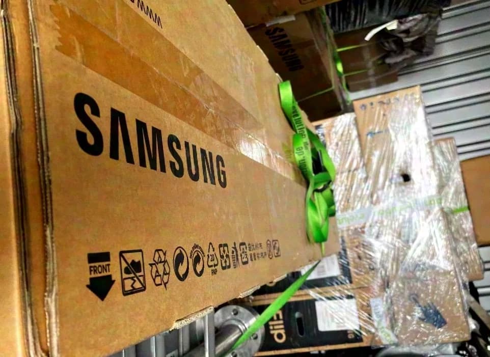 Samsung Syncmaster ME32 Display