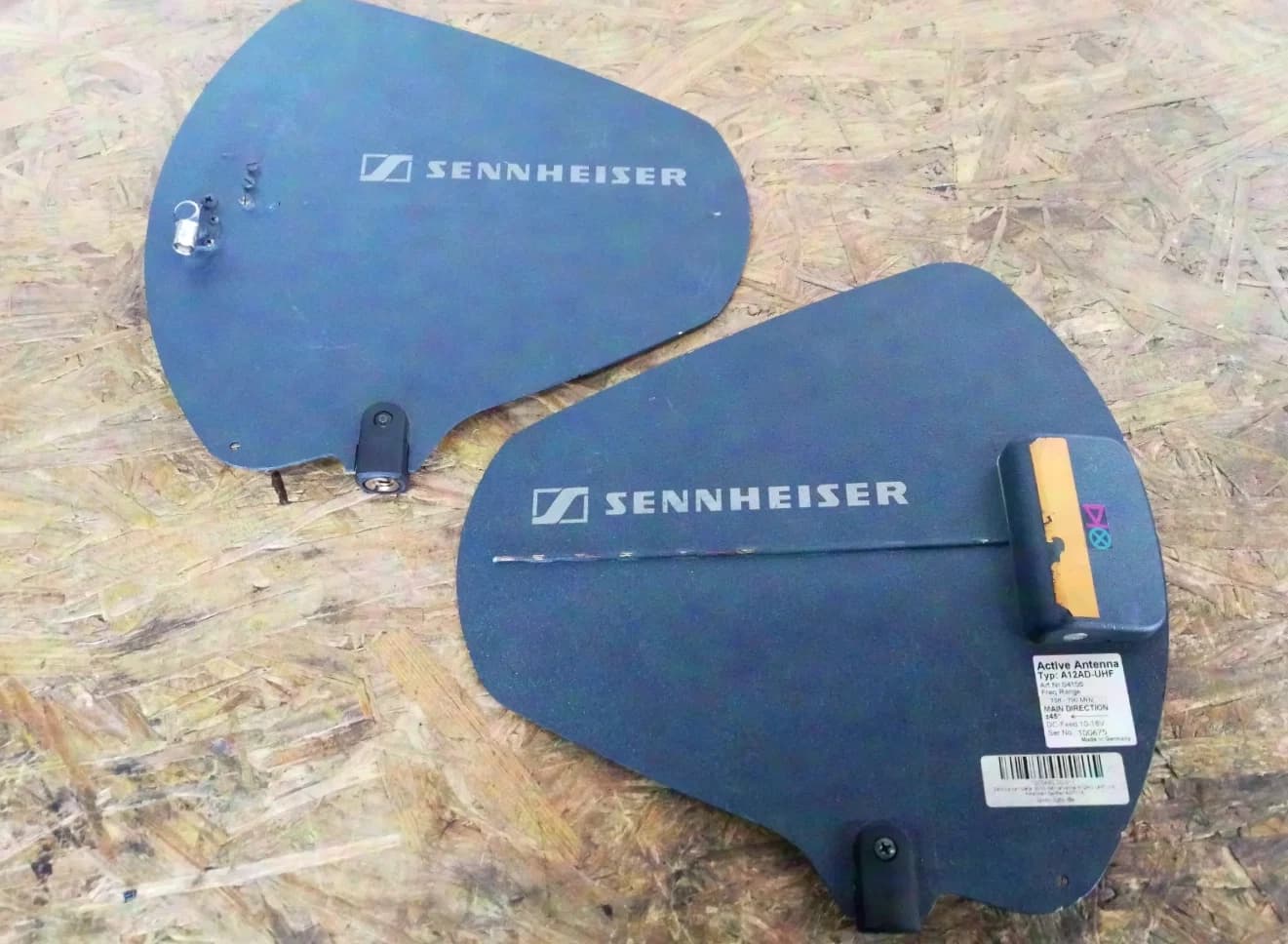Sennheiser A12AD UHF Active Antennas