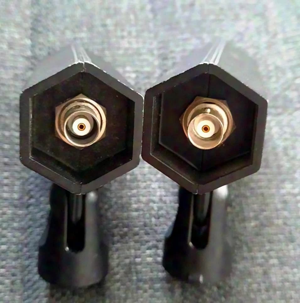 Shure UA830C - Amplificateur/booster d’antenne UHF (lot de 2)