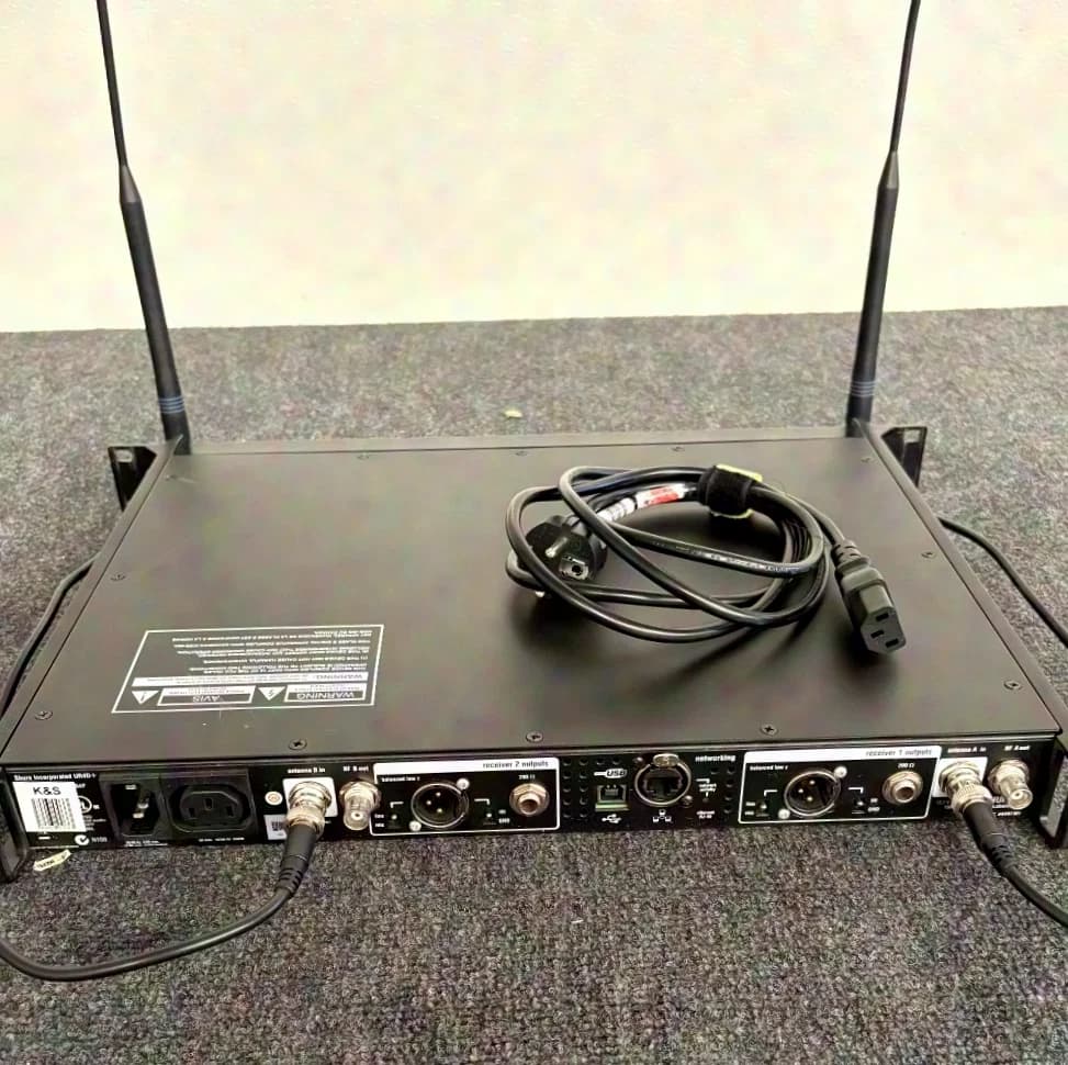 Shure UR4D+ P8 710-790mHz, ensemble de liaison sans fil 2 canaux, 2x UR1, 2x UR2 Beta58