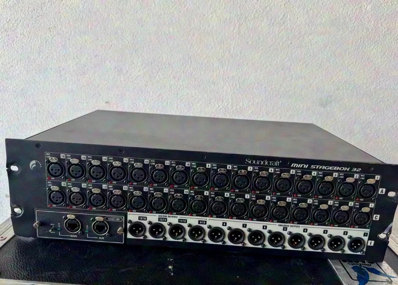 Soundcraft SI Stagebox Mini 32 RJ45 32/8/8, 3HE