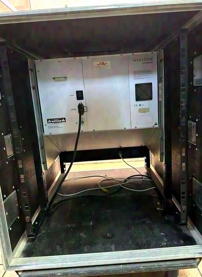 Soundcraft Vi Stagebox 64 entrées/32 sorties