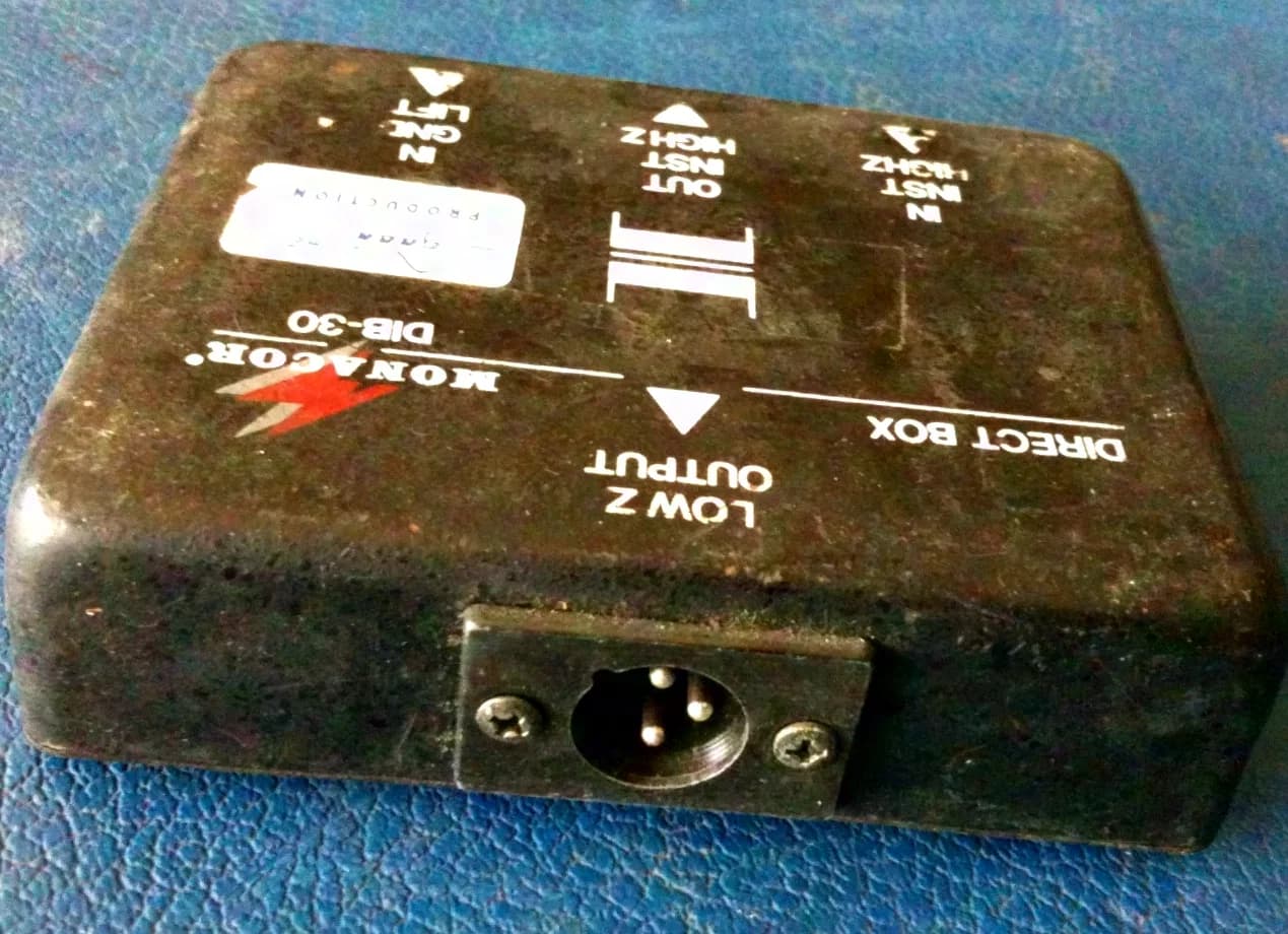 Stageline/Monacor DIB-30, boîte DI passive