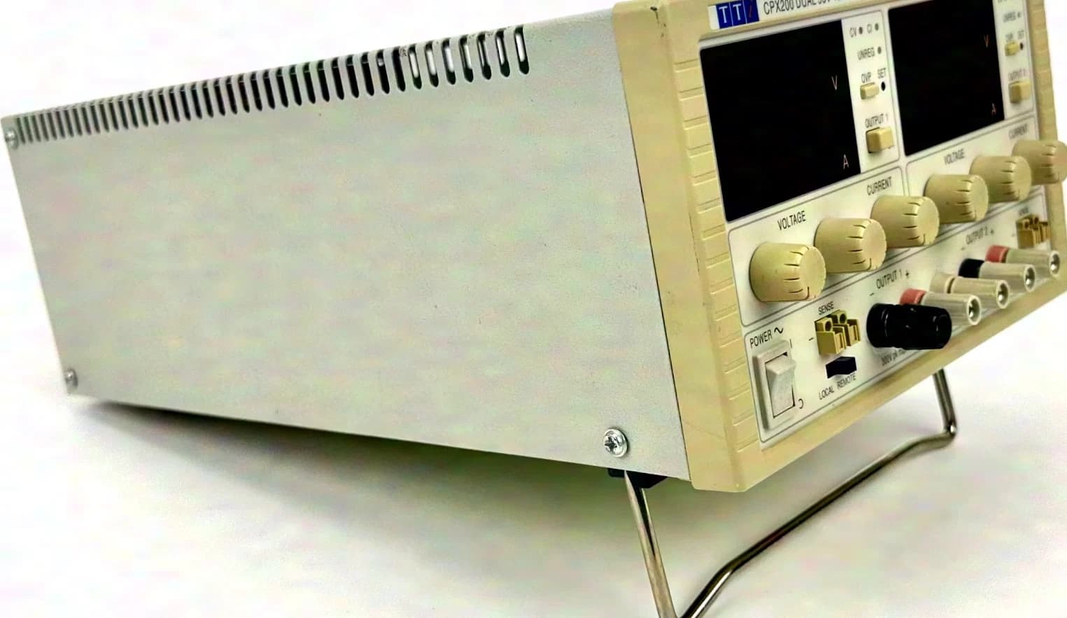 TTi CPX200 Alimentation de laboratoire, réglable, 2 sorties, 0 V, 35 V, 0 A, 10 A