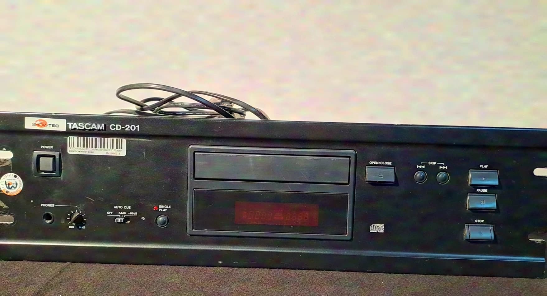 Tascam CD 201 Lecteur CD professionnel pour rack 19"