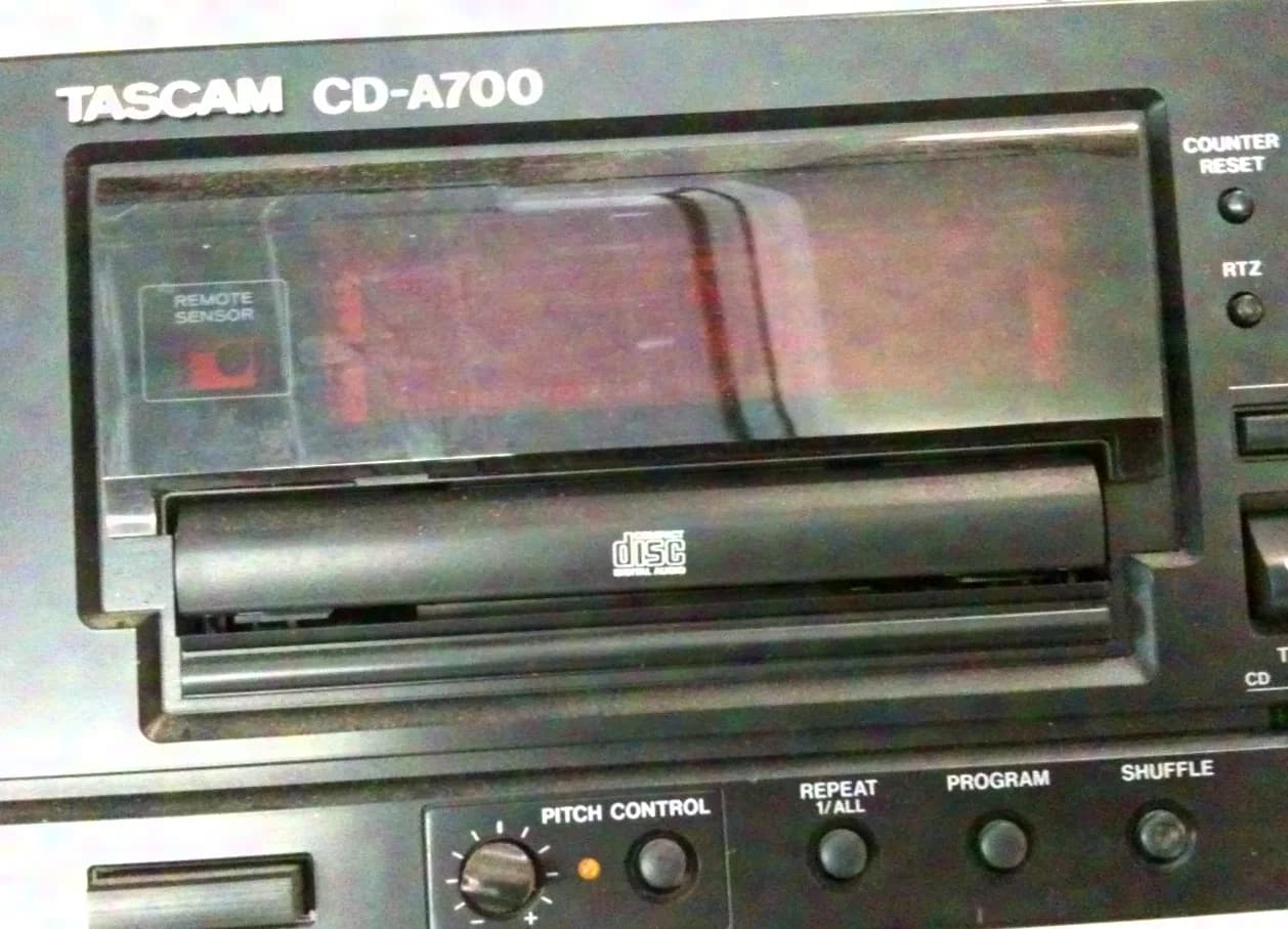 Tascam CD-A700