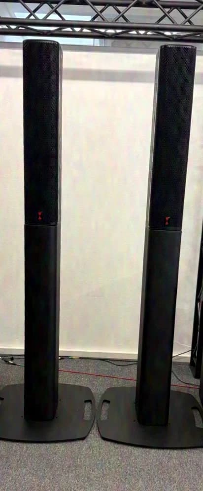 Voice Acoustic Venia 6 système d'enceintes colonne X avec plaque de base, sac, etc.