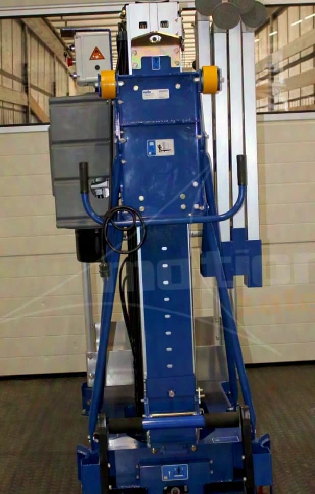 Élévateur de personnes WIENOLD WPL-9
