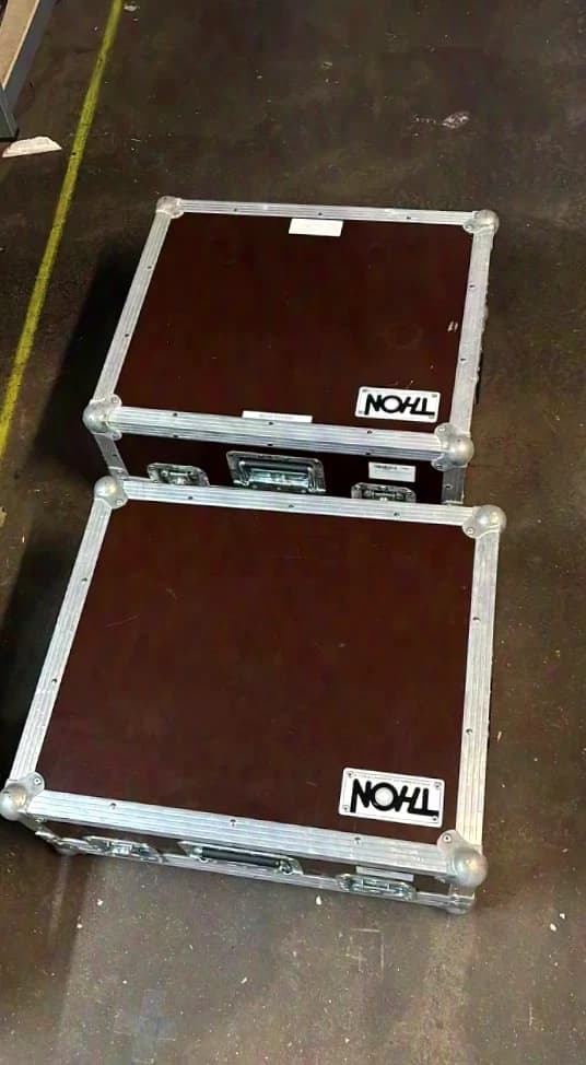 Yamaha 01v96 avec Thon Travel Case