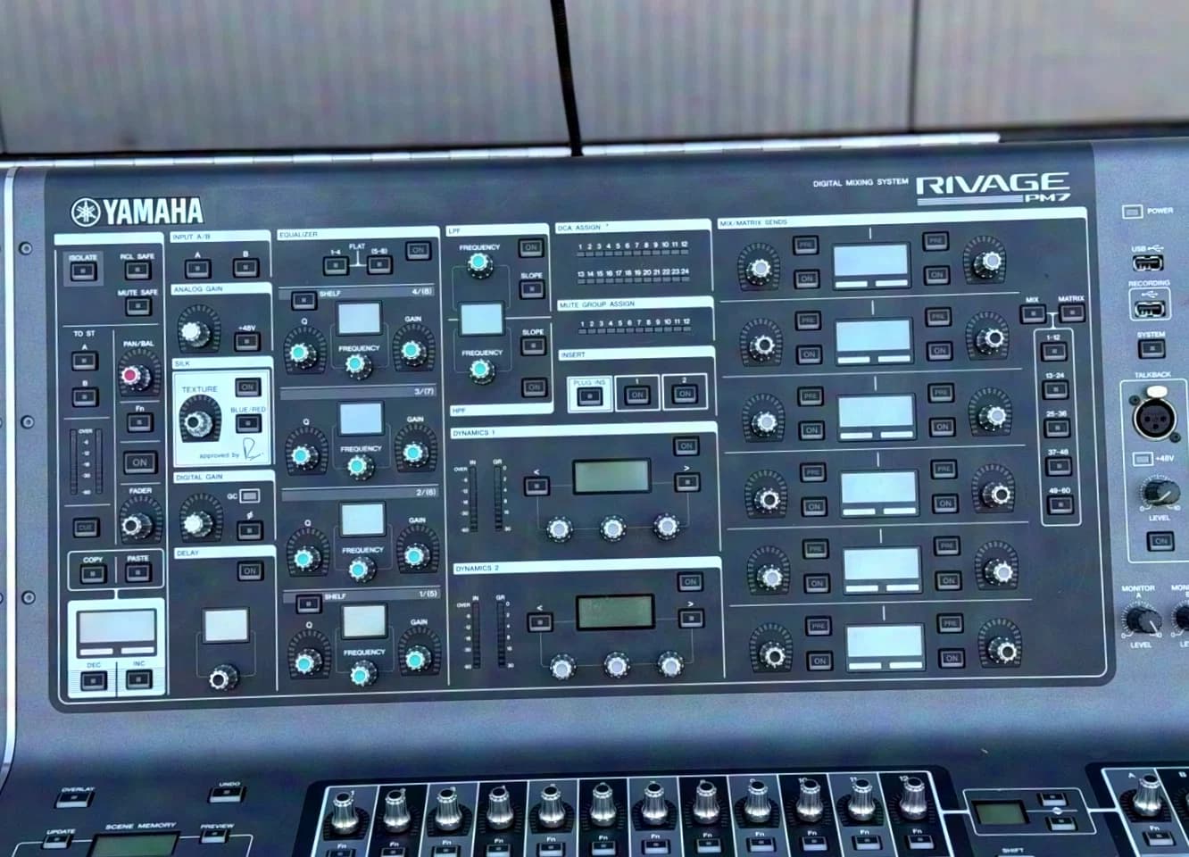 Yamaha PM7 Rivage incl. Case