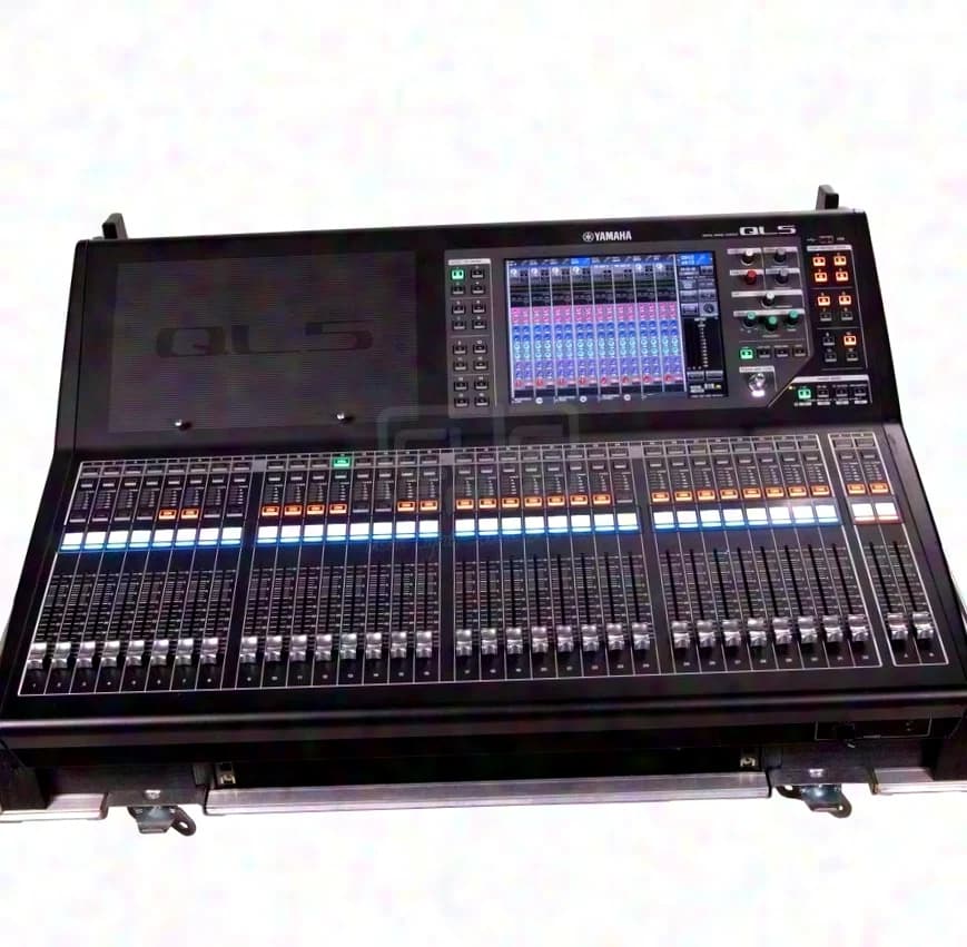 Console de mixage numérique Yamaha QL5