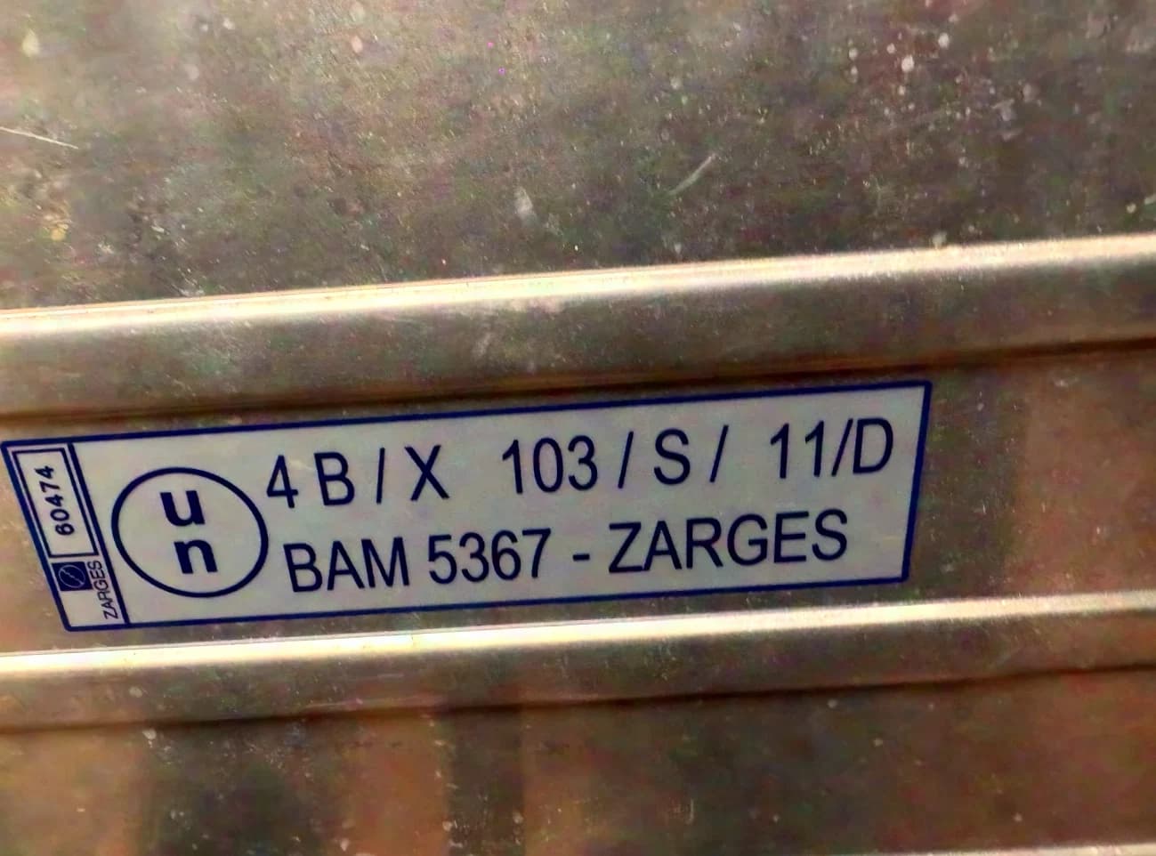 Zarges caisses de transport en aluminium pour marchandises dangereuses avec étiquette BAM, lot de 8
