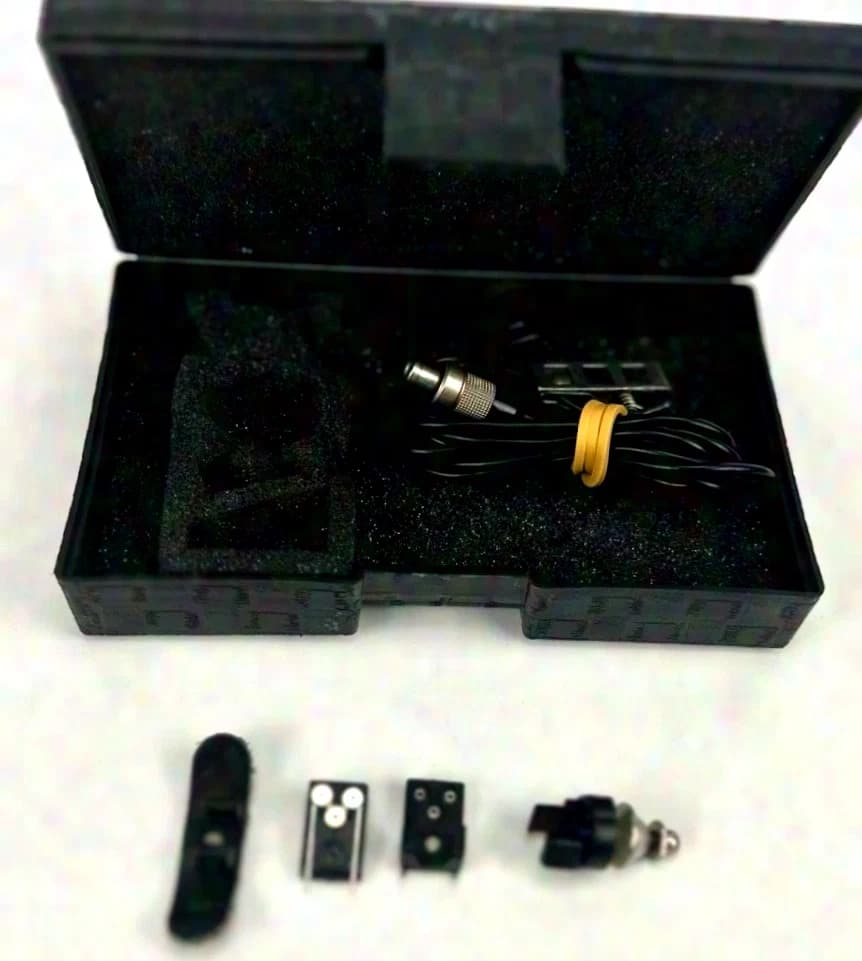 Enregistreur audio flash Zaxcom Z300 NC au format bodypack avec timecode et microphone