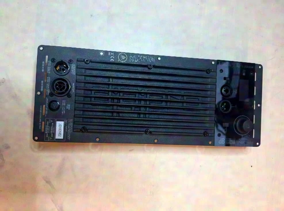 Module amplificateur dB Technologies IG3T défectueux