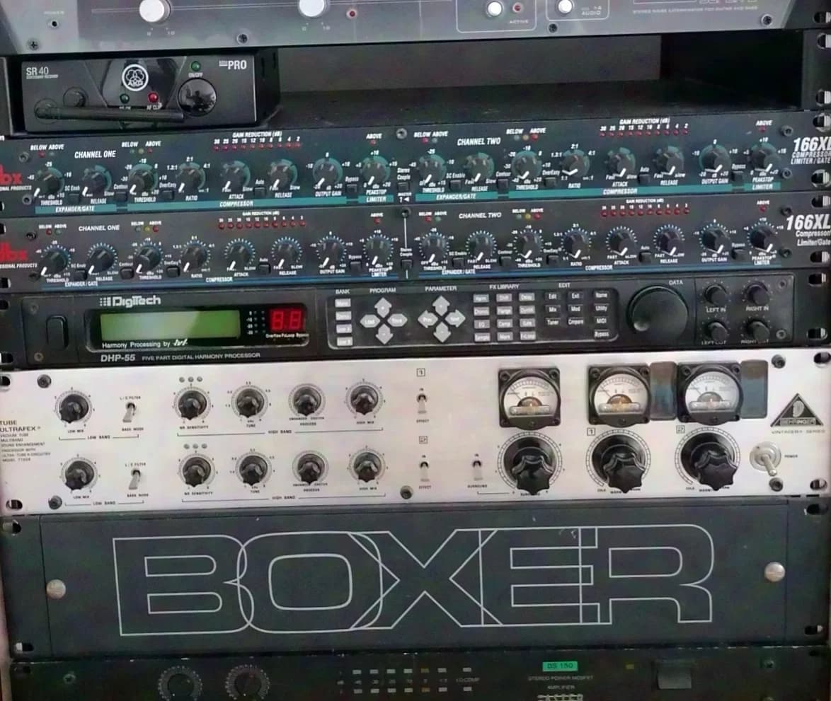 dbx / Hush / Behringer / etc. Équipement externe (166XL, Hush, Ultratube, Boxer)
