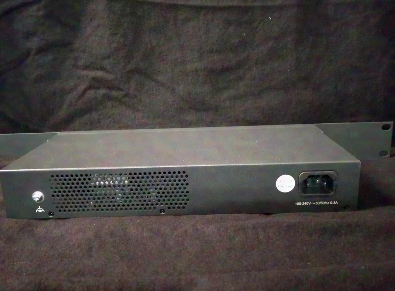 tp-link TL-SG1016D 16-Port Gigabit Switch