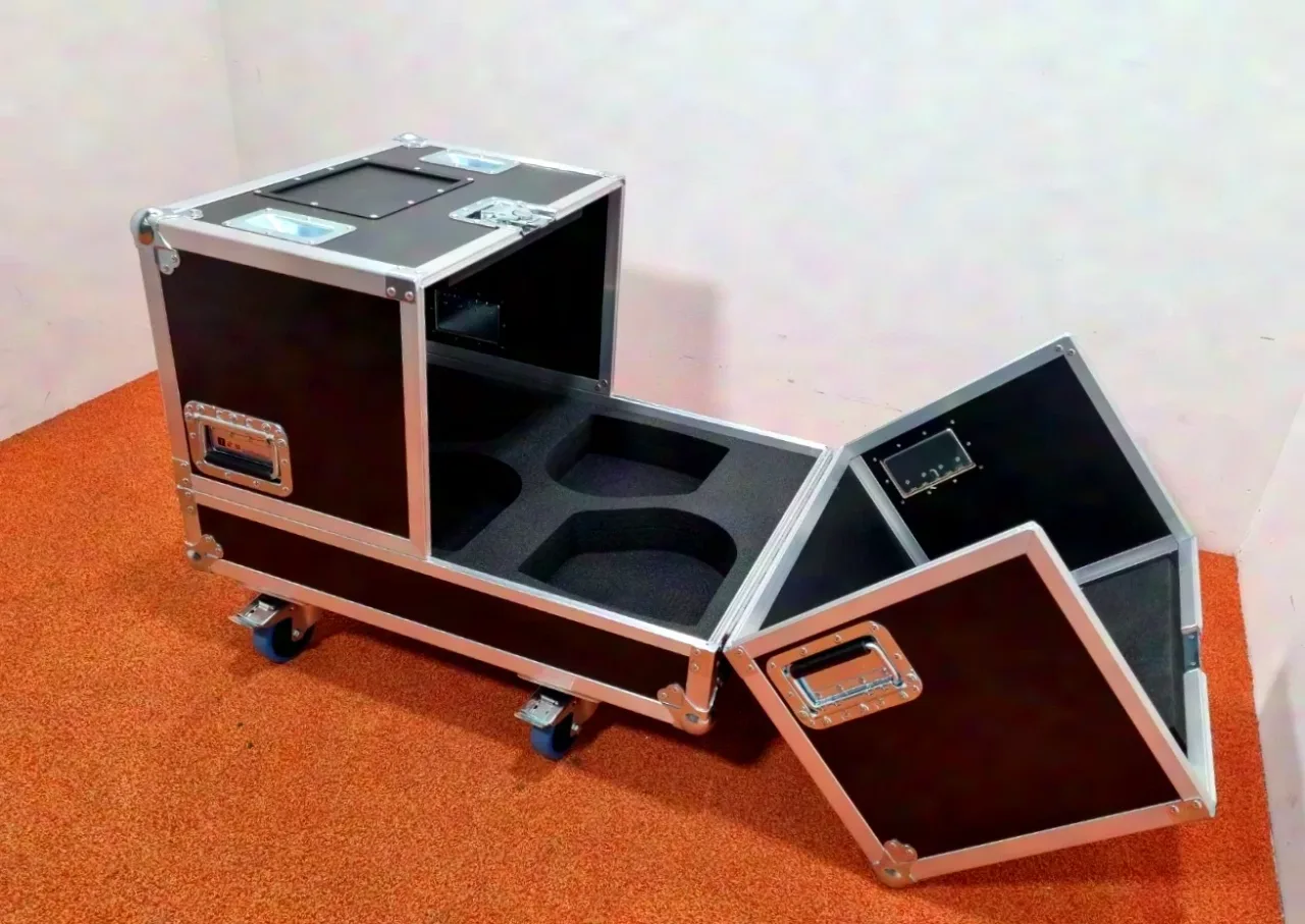 Flightcase 123customized avec couvercle rabattable L'acoustics X8