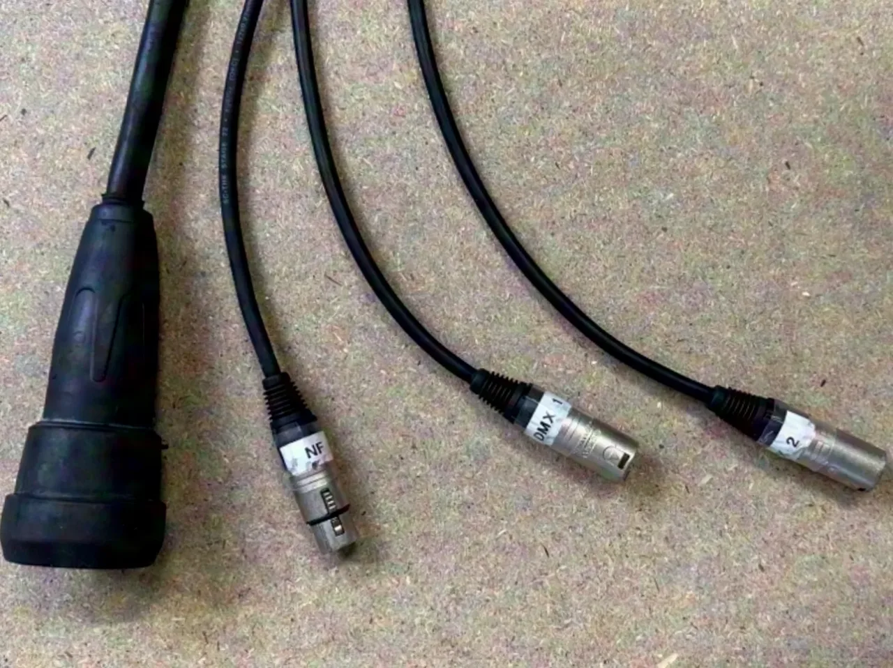 #15 Multicore de commande 100m 1x Schuko 2x DMX 1x NF5