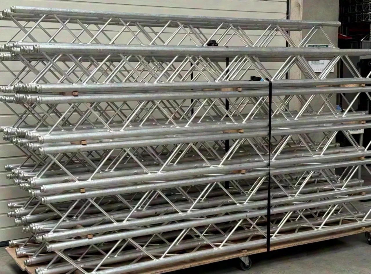 Contac DT4 structure 4 points, 300cm, argentée